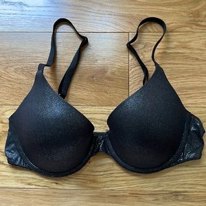 Victoria’s Secret • uplift semi demi bra